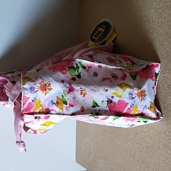 Robin Ruth Chicago Pink Watercolor Floral Medium Bag - Picture 3 of 10